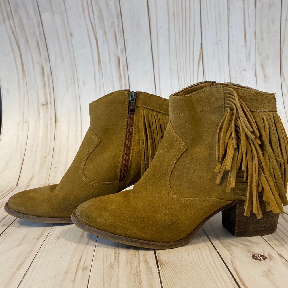 Booties - Picture 3 of 3